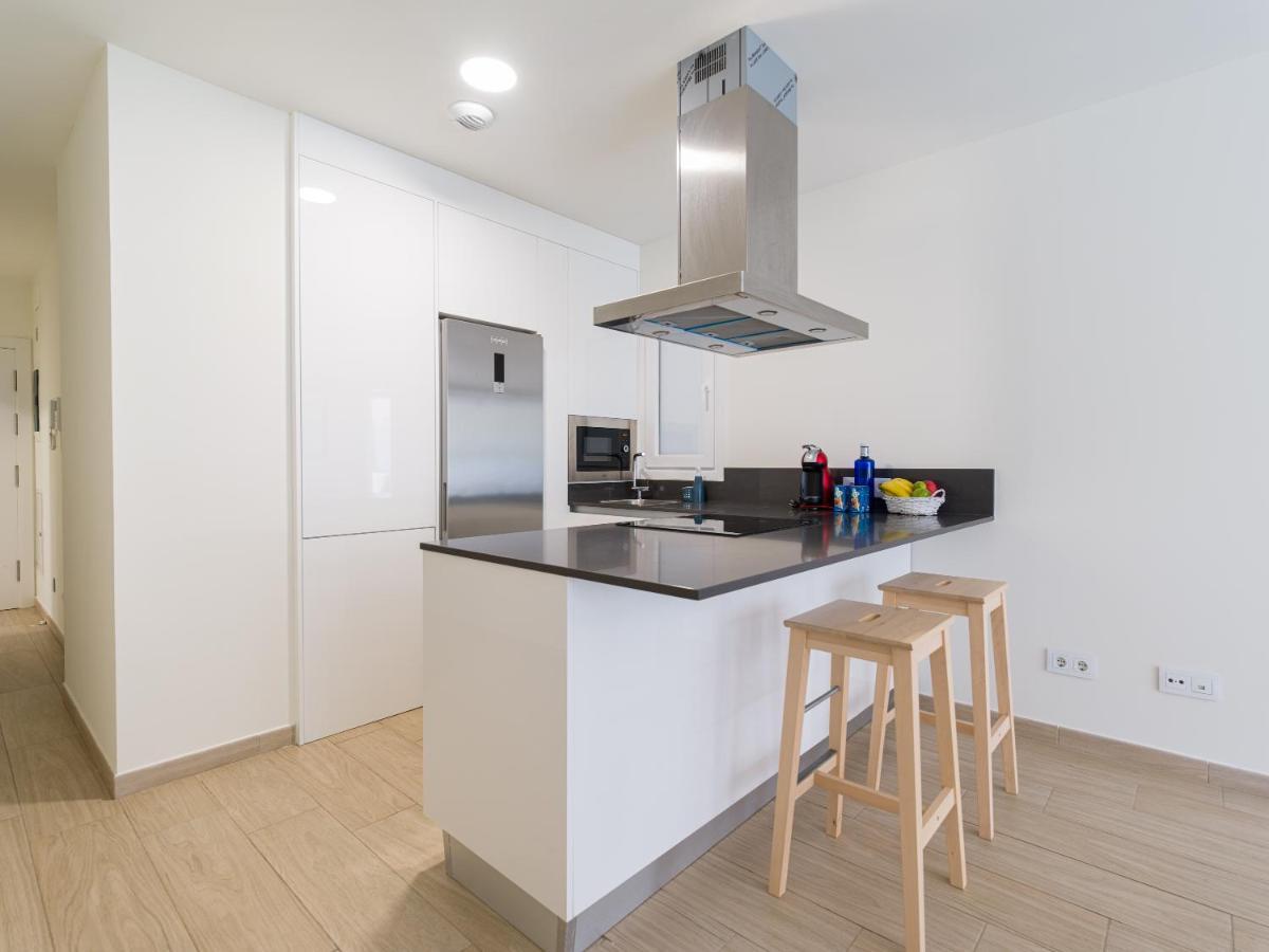 Homeforguest Modern Apartment In Las Canteras With Parking Лас-Пальмас-де-Гран-Канария Экстерьер фото